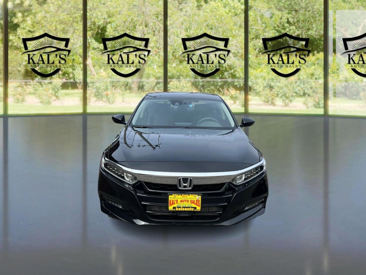 Used 2020 Honda Accord EX image 2