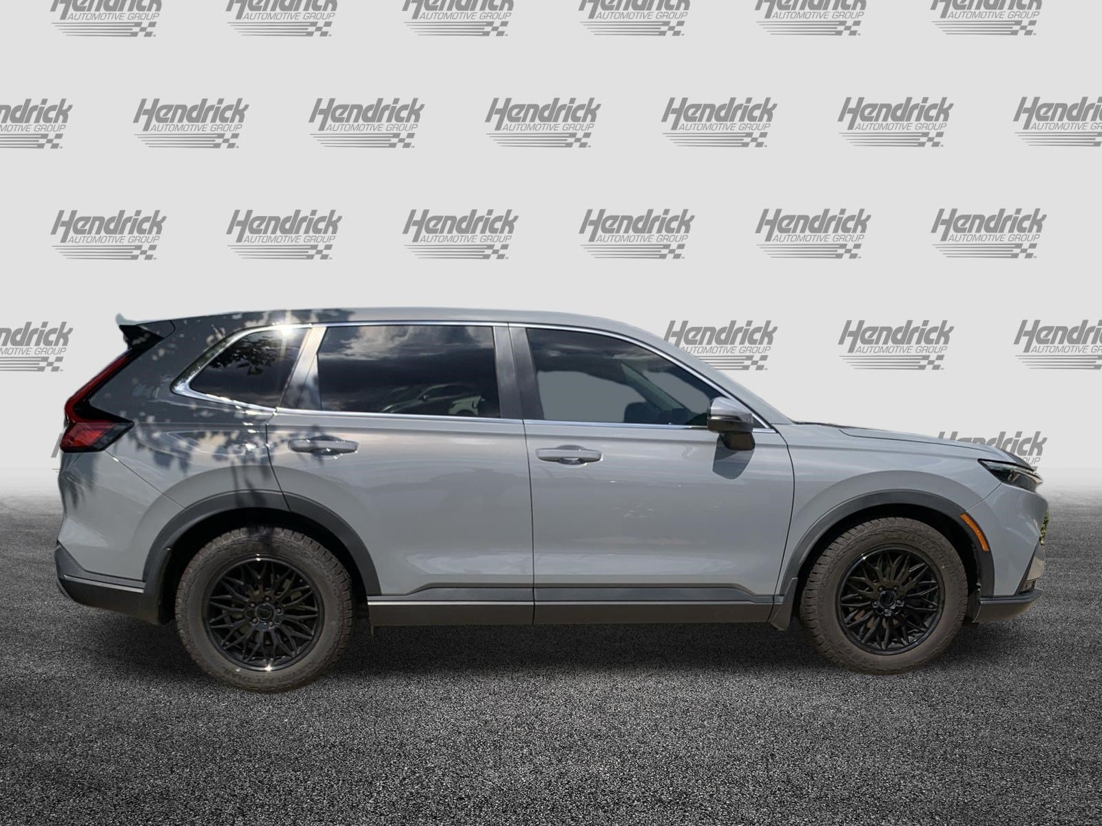 Used 2023 Honda CR-V EX-L image 11