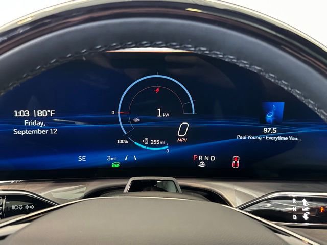 New 2026 Cadillac Vistiq Luxury image 25