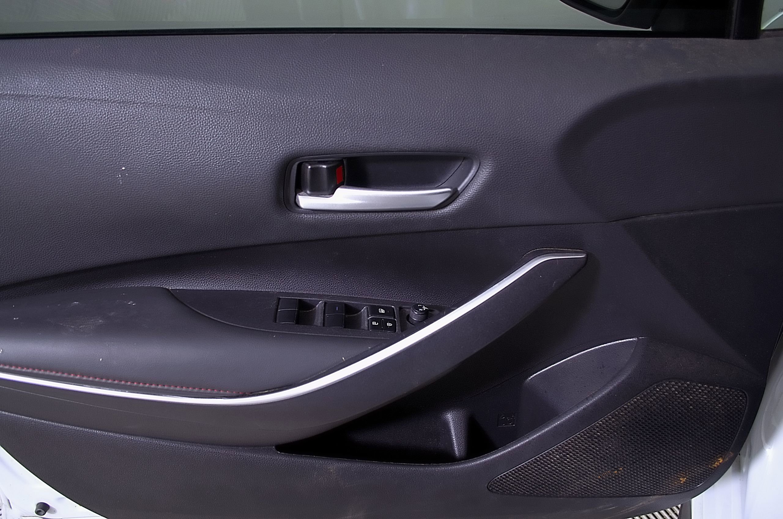 Used 2024 Toyota Corolla SE FWD image 15