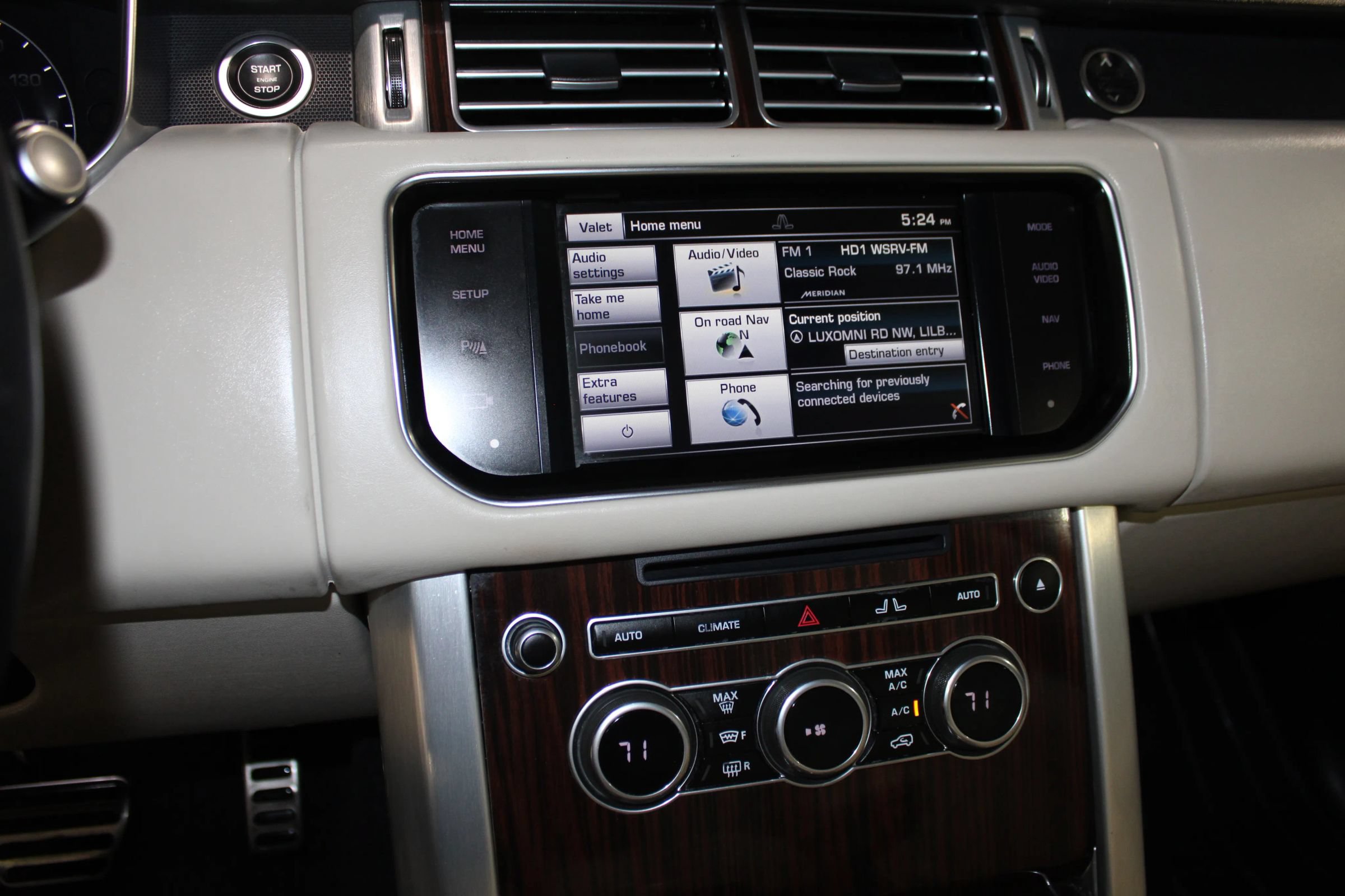 Used 2014 Land Rover Range Rover Supercharged AWD/4WD image 20