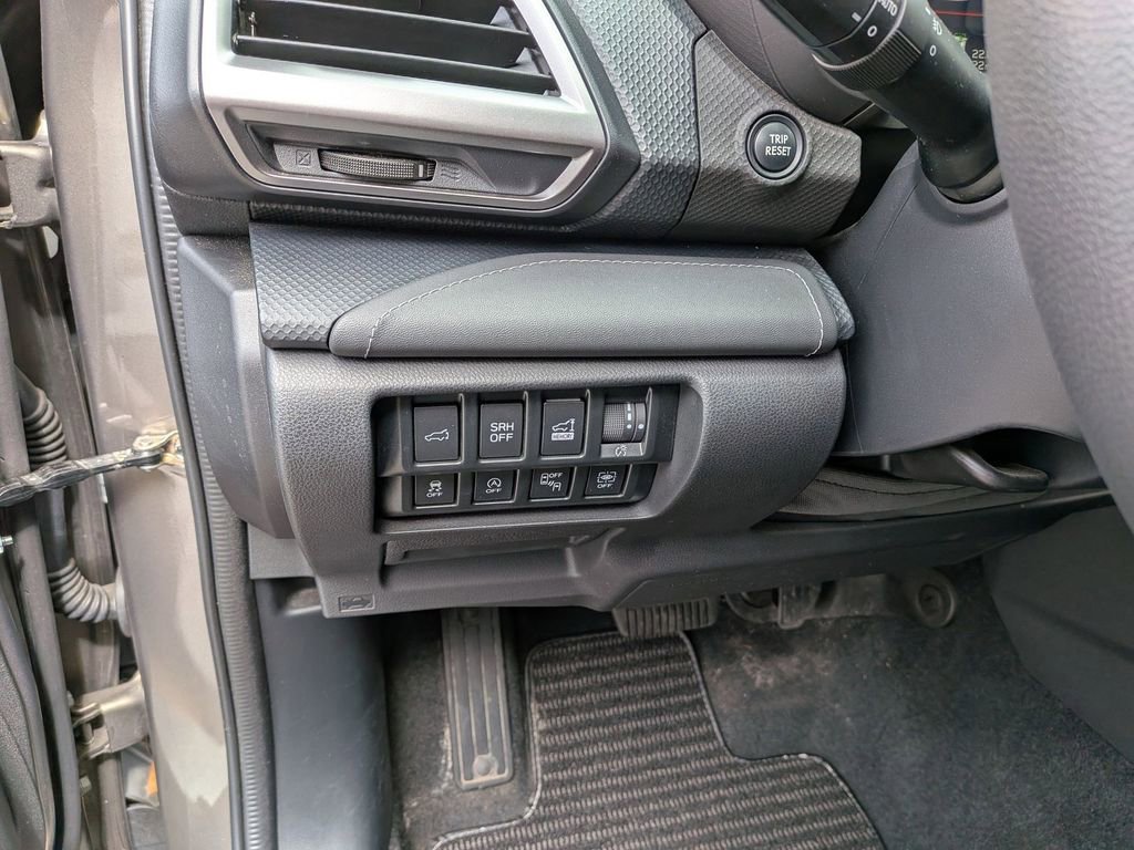 Used 2021 Subaru Forester Touring AWD/4WD image 16