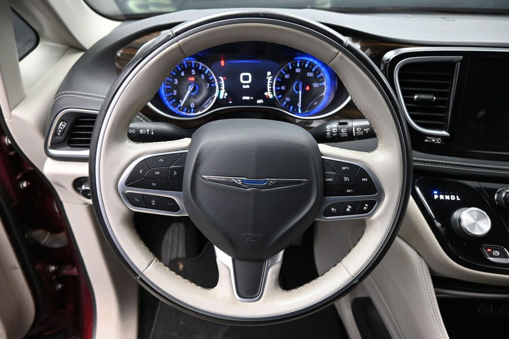 Used 2021 Chrysler Pacifica Limited w/ Premium & Safety Sphere Group AWD/4WD image 13