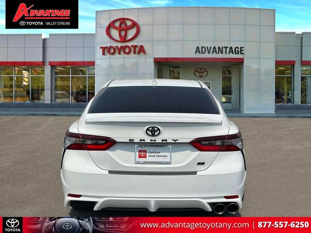 Used 2024 Toyota Camry SE w/ Cold Weather Package FWD image 8