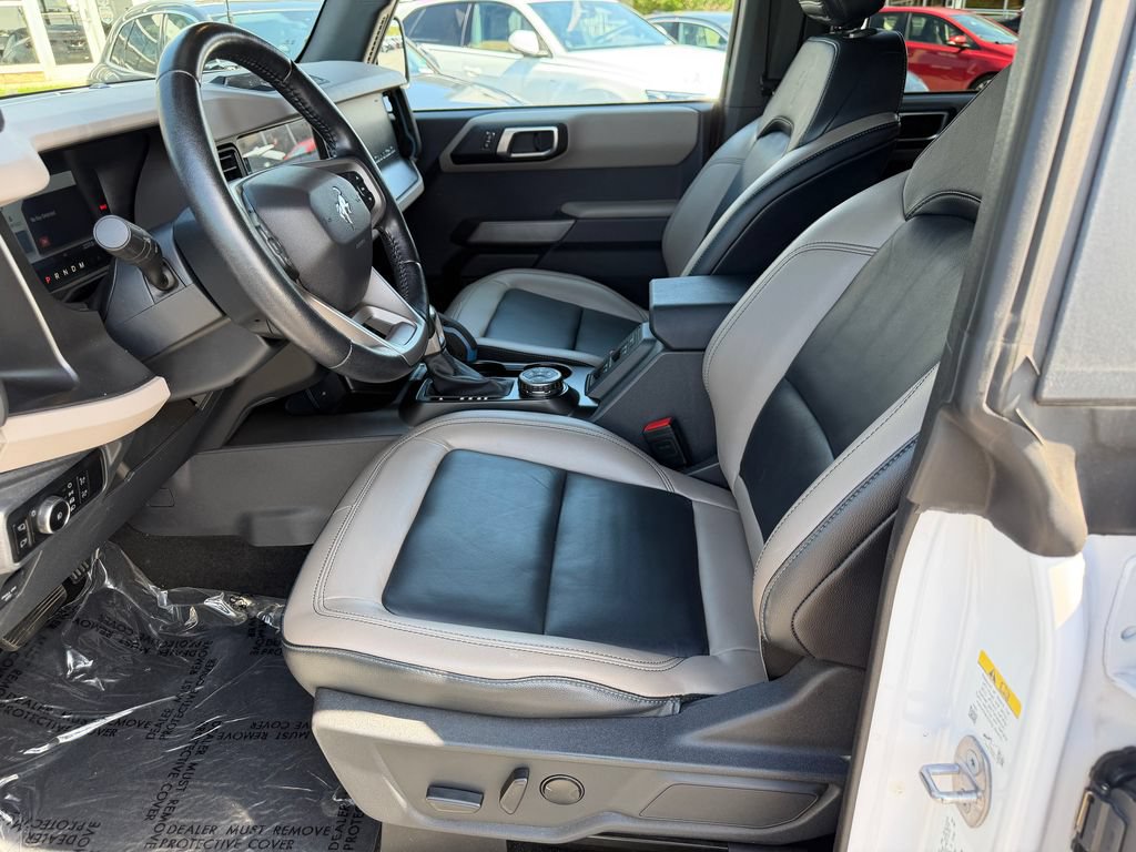 Used 2023 Ford Bronco Wildtrak AWD/4WD image 3