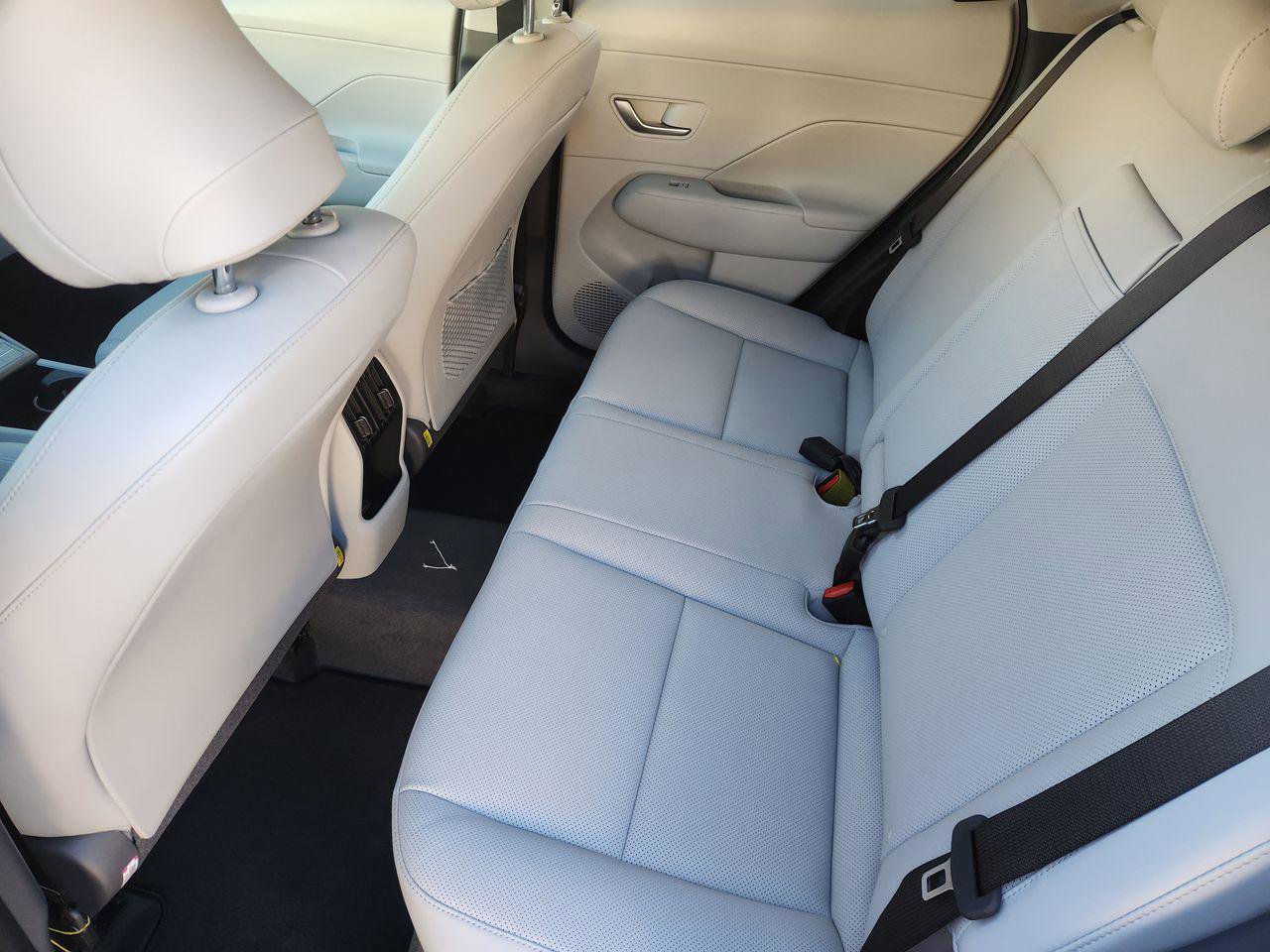 New 2026 Hyundai Kona SEL Premium FWD image 28