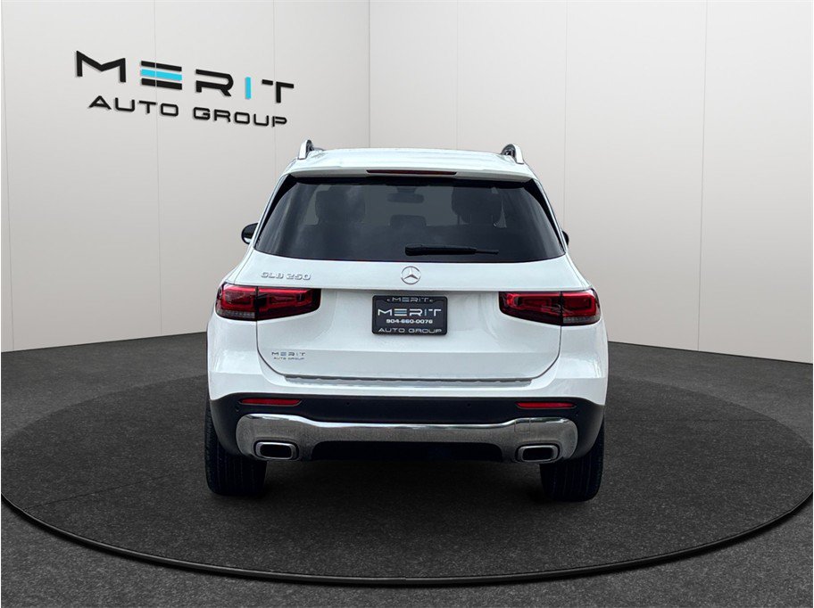 Used 2022 Mercedes-Benz GLB 250 image 8