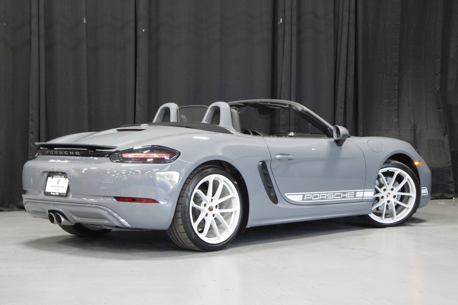 Certified 2024 Porsche 718 Boxster RWD image 7