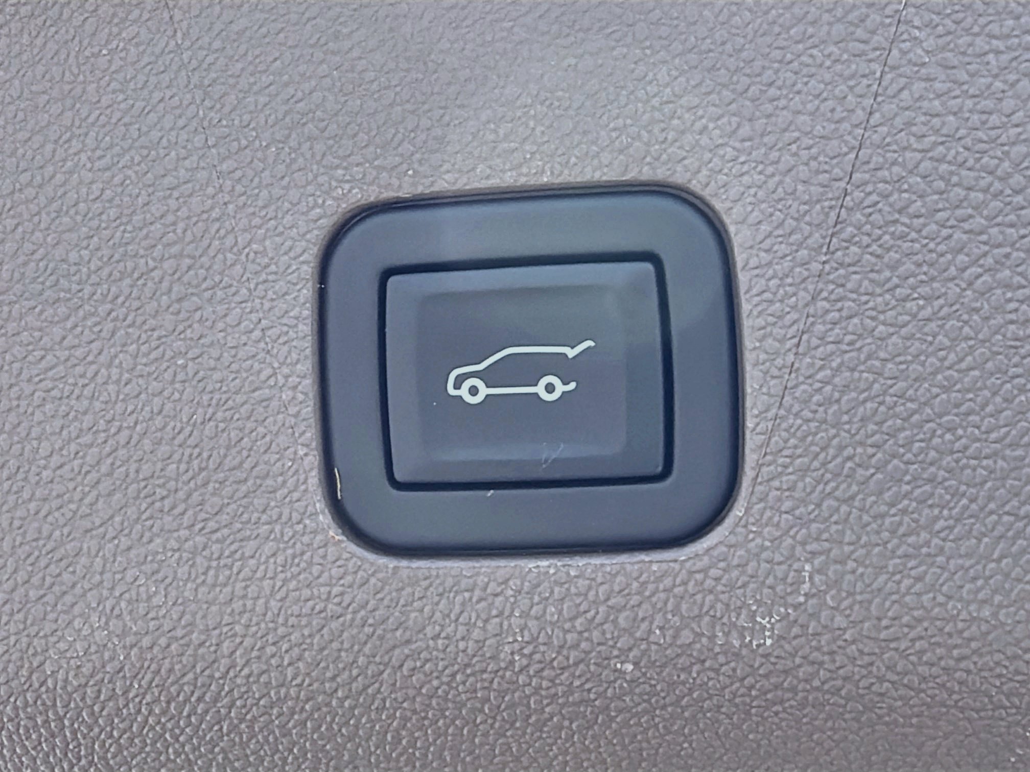 Used 2023 GMC Yukon Denali AWD/4WD image 14