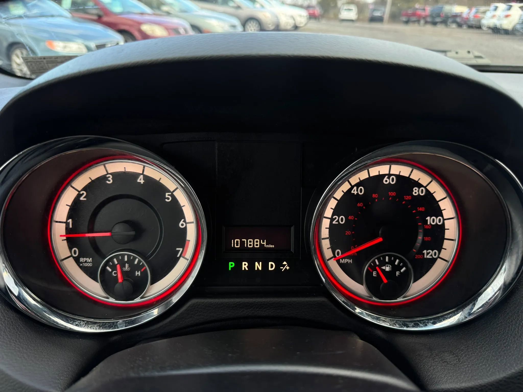 Used 2016 Dodge Grand Caravan SXT image 13