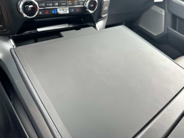 New 2025 Ford F150 Lariat w/ Equipment Group 502A High image 37