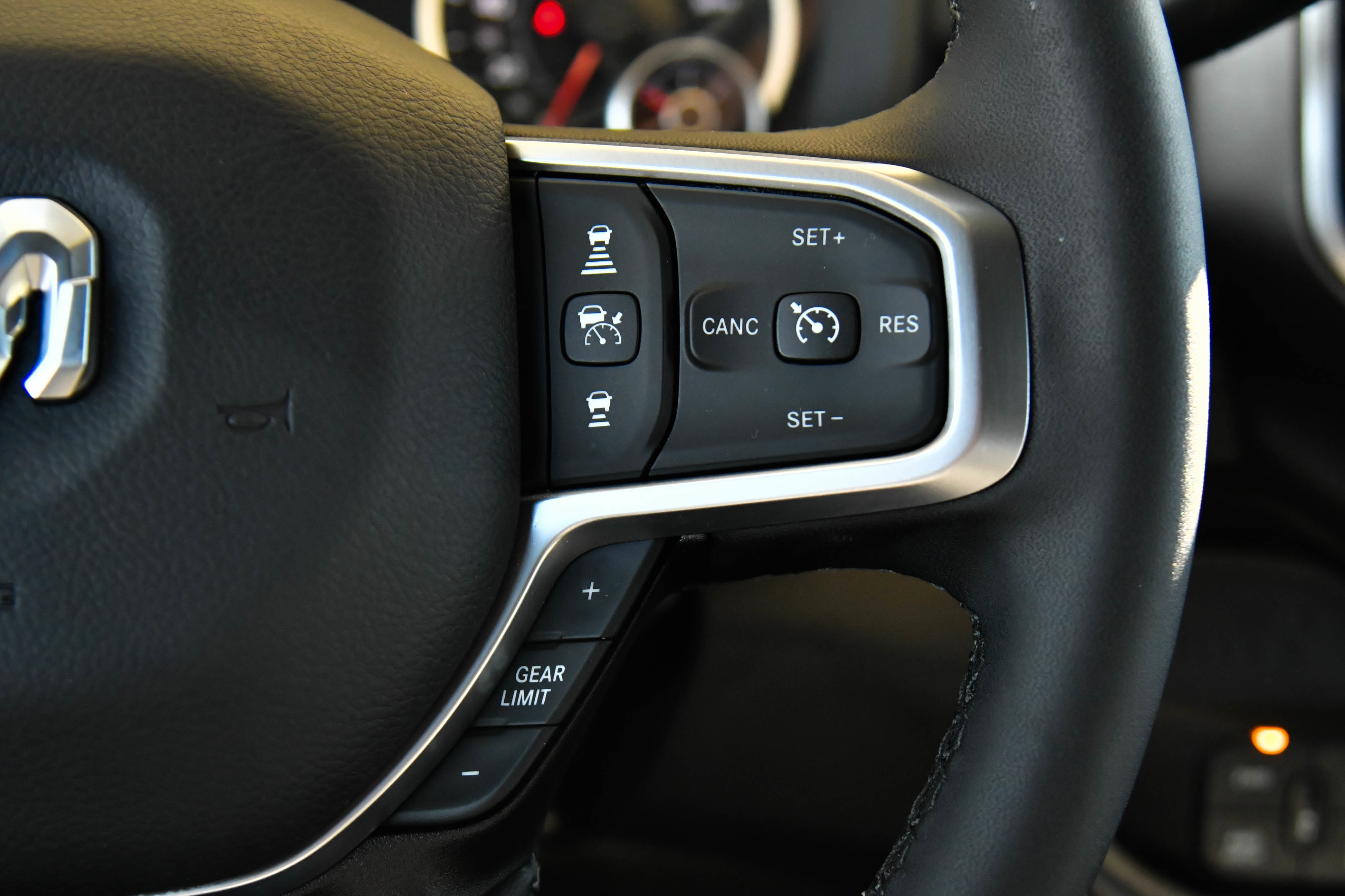 Used 2025 RAM 2500 Big Horn image 34