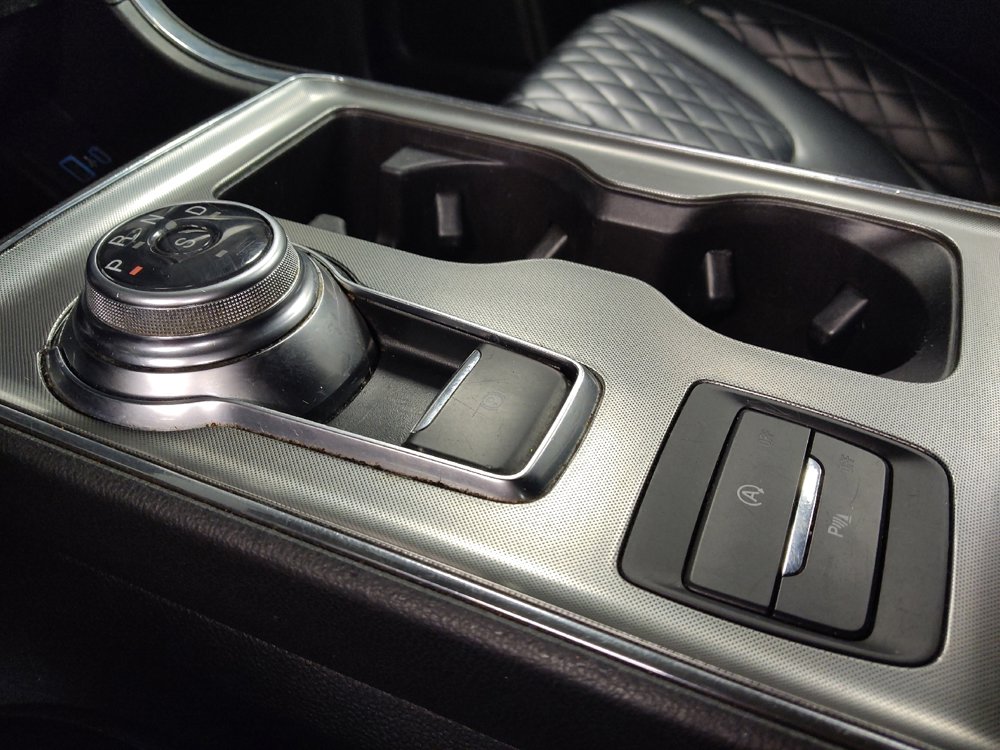 Used 2023 Ford Edge Titanium image 26