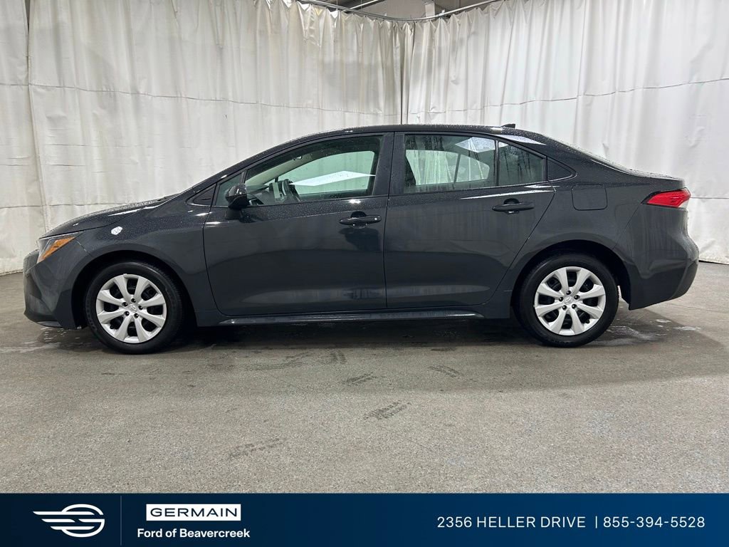 Used 2025 Toyota Corolla LE image 5