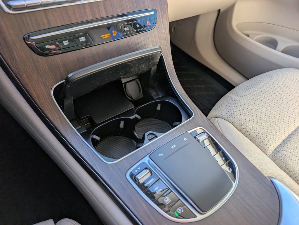 Used 2022 Mercedes-Benz GLC 300 4MATIC image 29