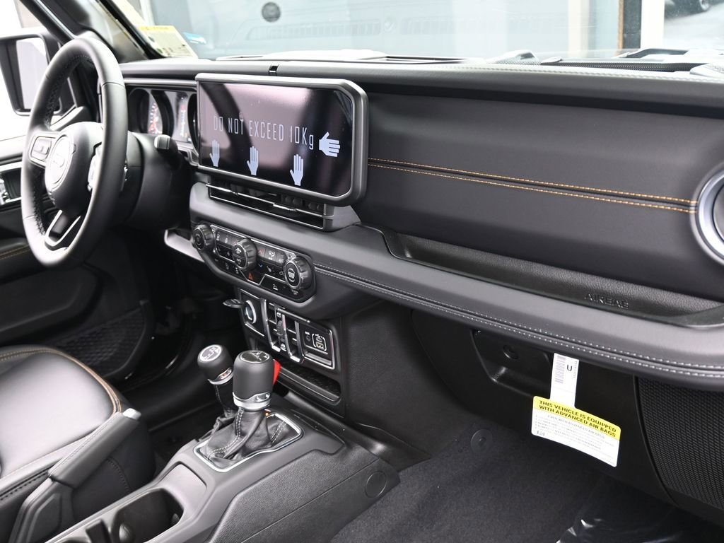 Used 2025 Jeep Gladiator Sport image 43