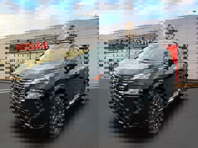 New 2026 Nissan Rogue Platinum w/ Platinum Premium Package image 2