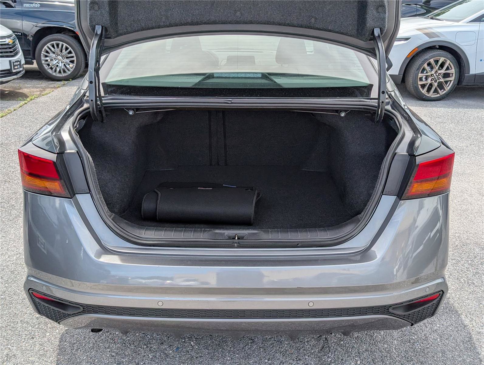 Used 2021 Nissan Altima 2.5 S w/ Driver Assist Package FWD image 13