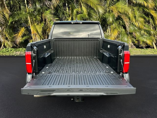 Used 2024 Toyota Tacoma TRD Off-Road image 23