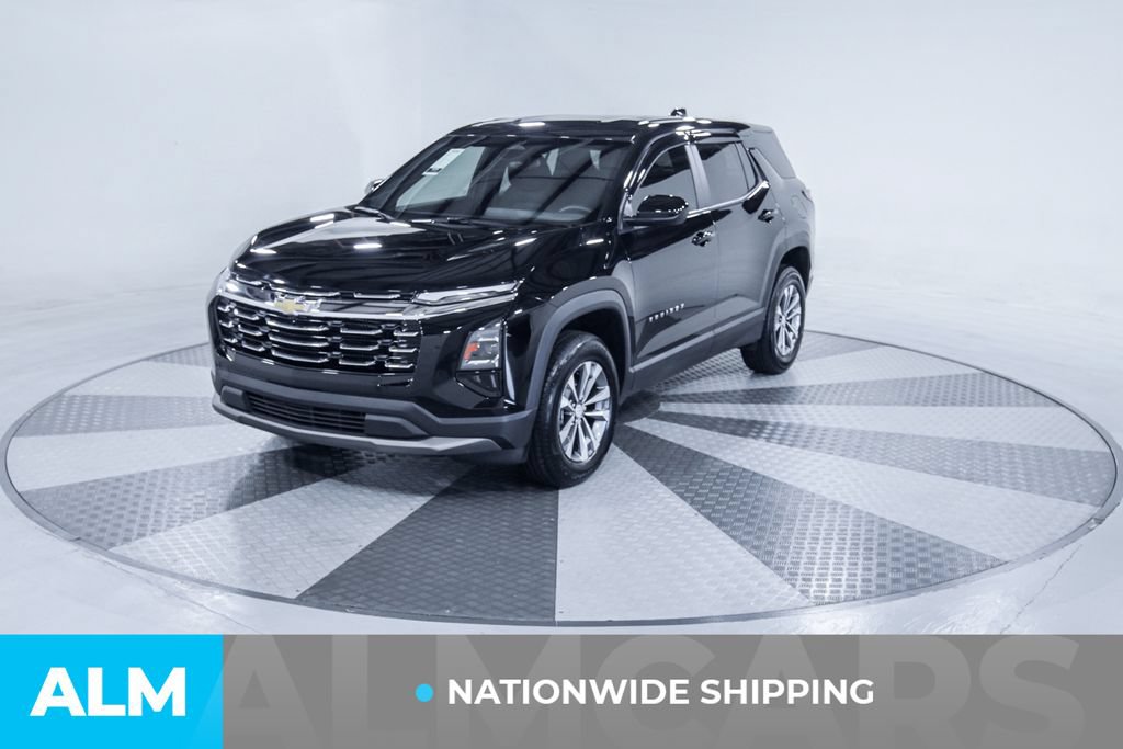 Used 2025 Chevrolet Equinox LT FWD image 2
