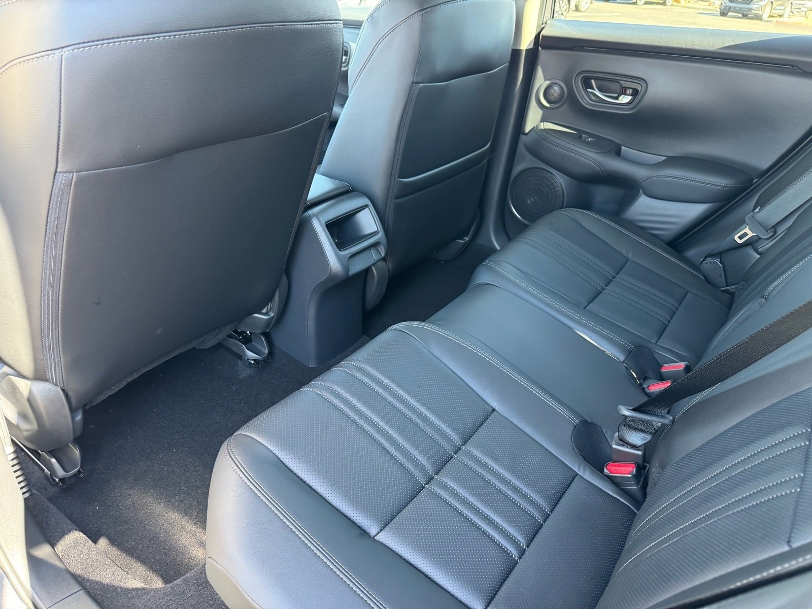 New 2026 Honda HR-V EX-L image 16