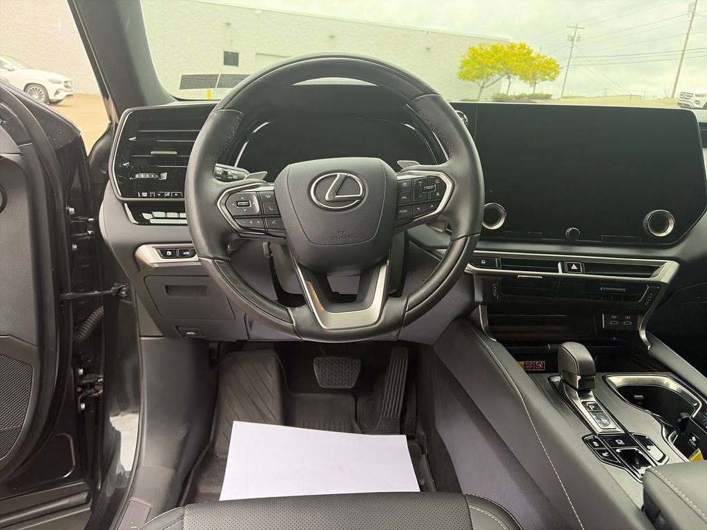 Used 2025 Lexus RX 350h w/ Convenience Package AWD/4WD image 14