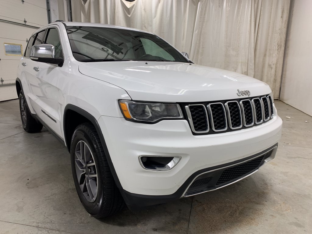 Used 2020 Jeep Grand Cherokee Limited AWD/4WD image 14