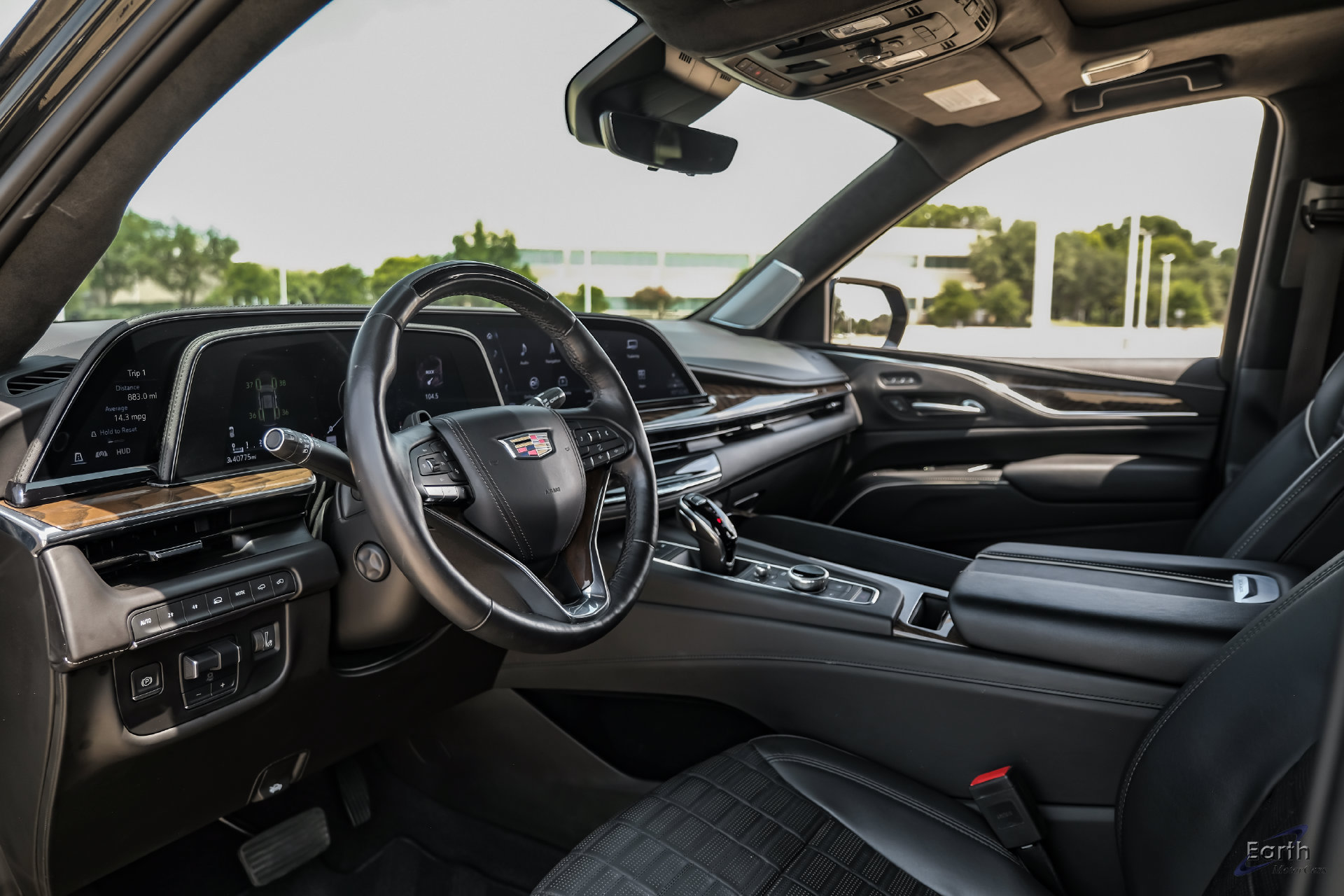 Used 2023 Cadillac Escalade Sport Platinum AWD/4WD image 34