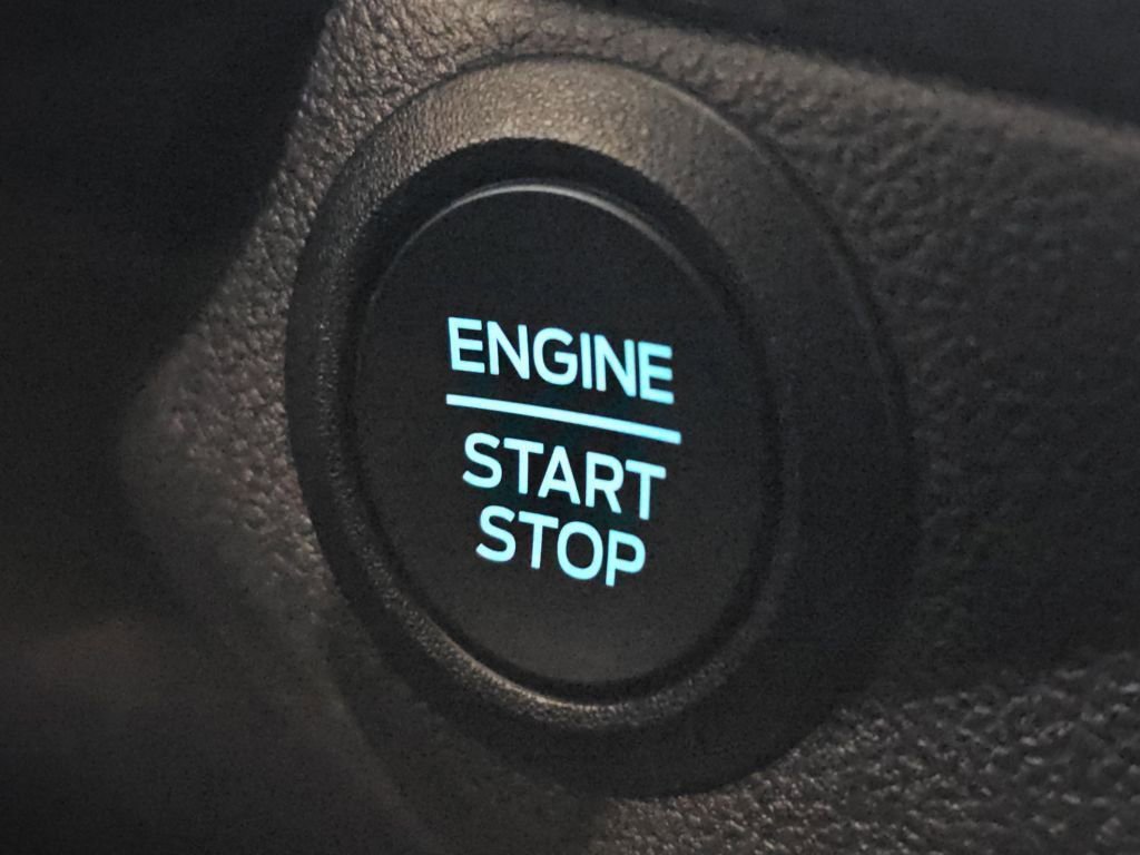 Used 2025 Ford Escape ST-Line image 16