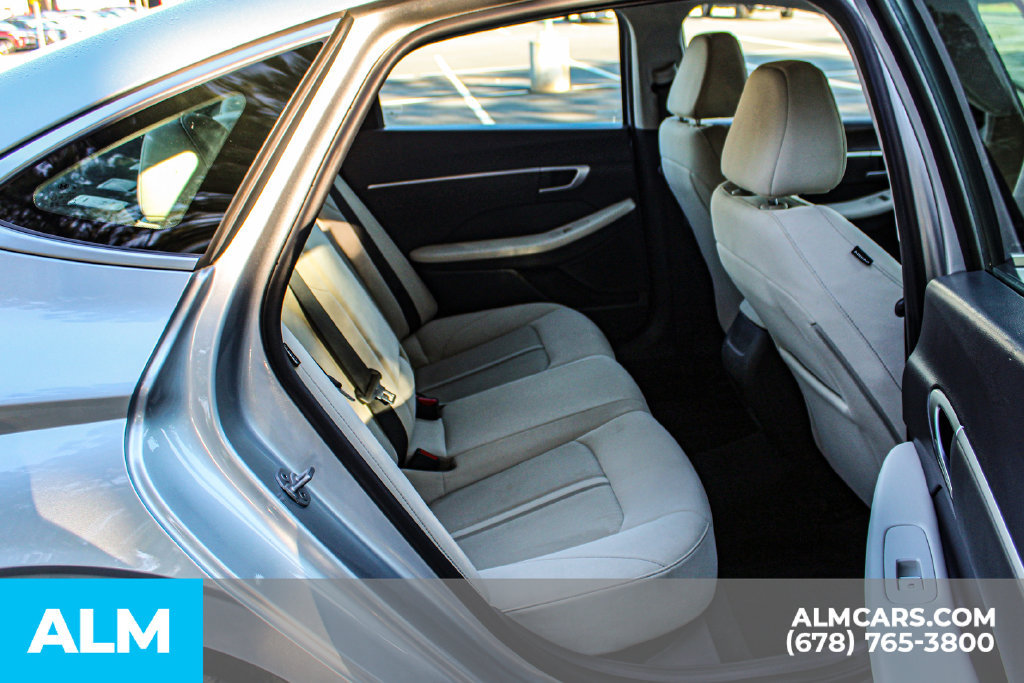 Used 2025 Hyundai Sonata SEL FWD image 18