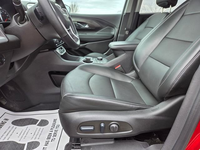Used 2024 GMC Terrain SLT w/ Infotainment Package II image 15