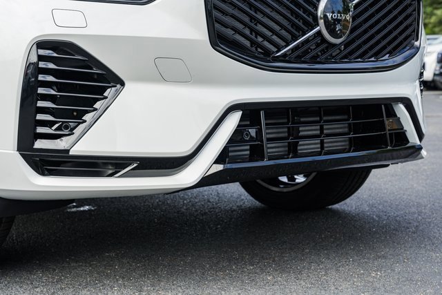 New 2026 Volvo XC60 T8 Plus w/ Protection Package Premier image 12