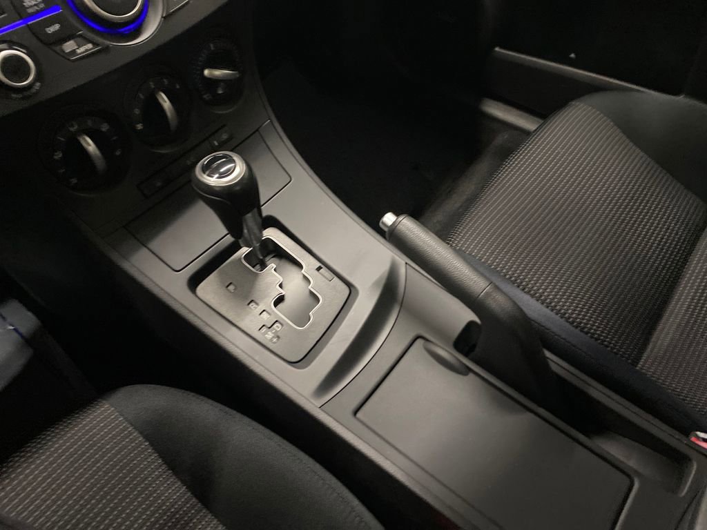 Used 2012 MAZDA MAZDA3 i Touring FWD image 22