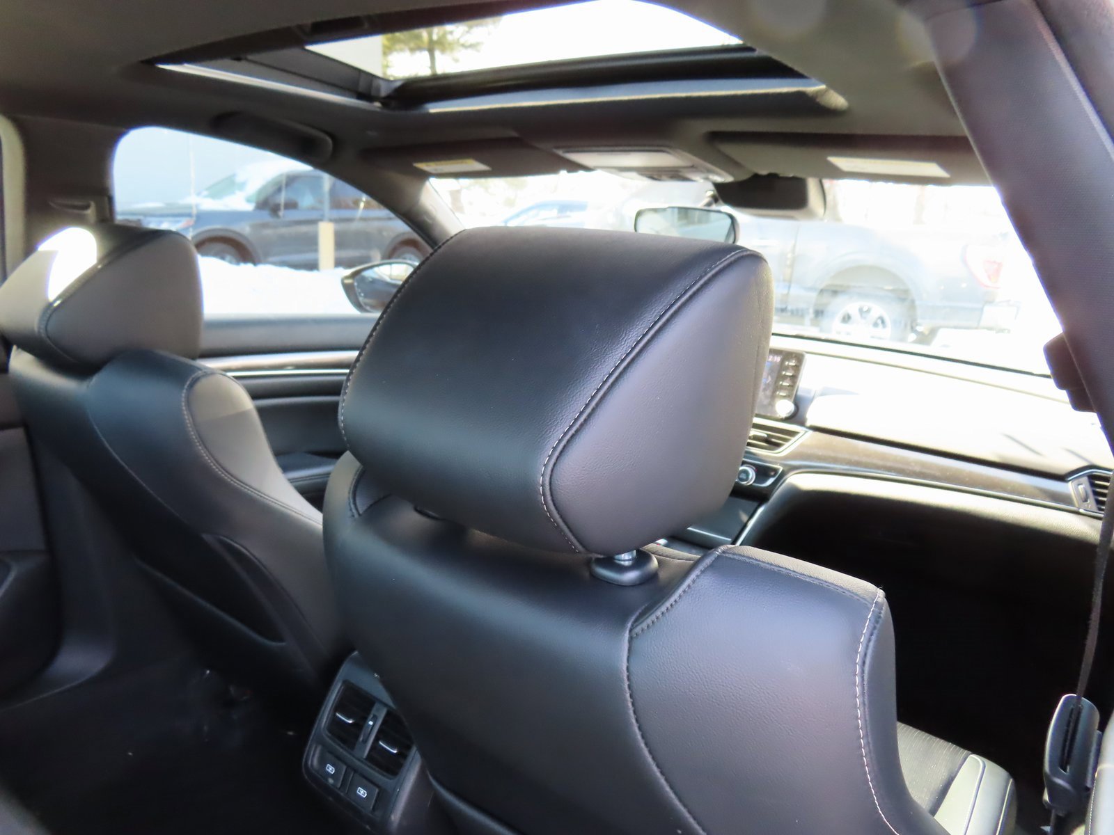 Used 2022 Honda Accord Sport image 34