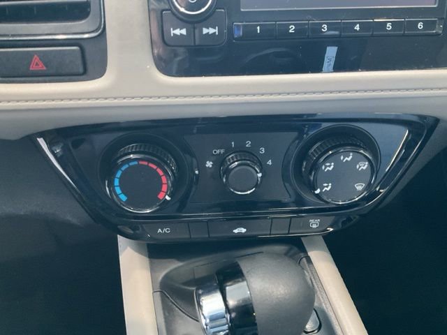 Used 2017 Honda HR-V LX image 12