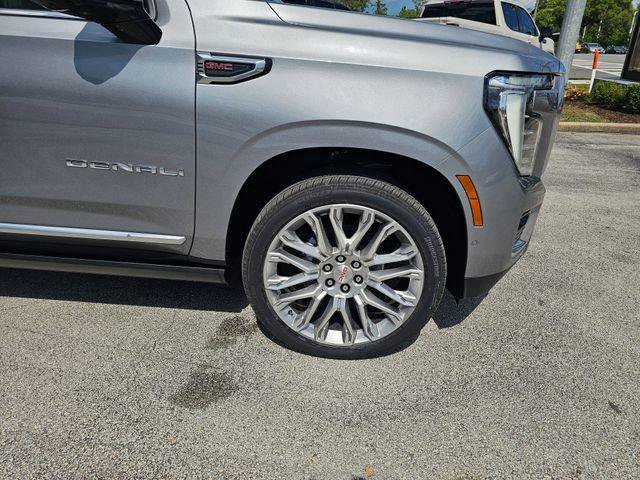 New 2026 GMC Yukon XL Denali w/ Denali Reserve Package AWD/4WD image 10