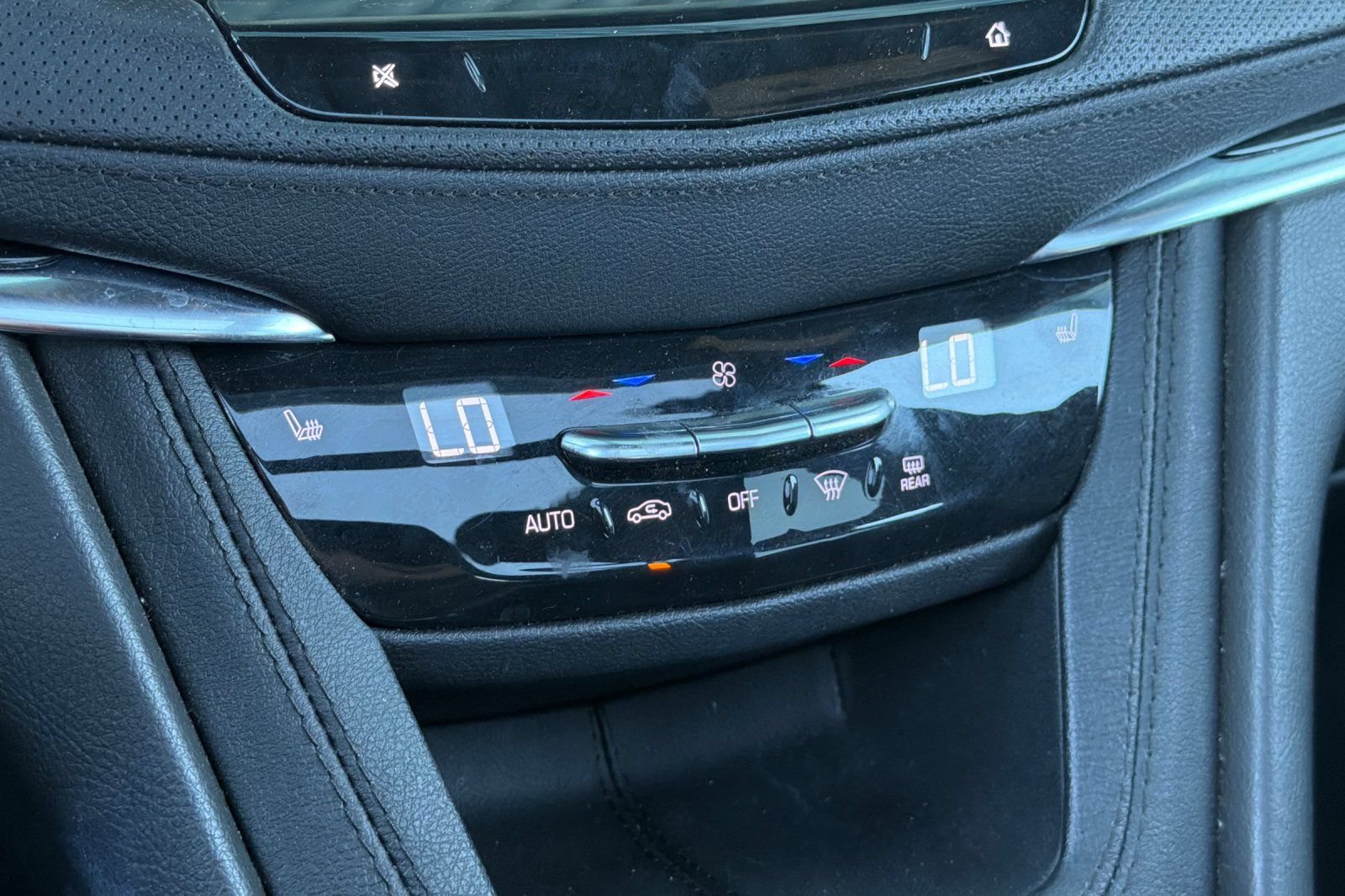 Used 2023 Cadillac XT5 Premium Luxury FWD image 20