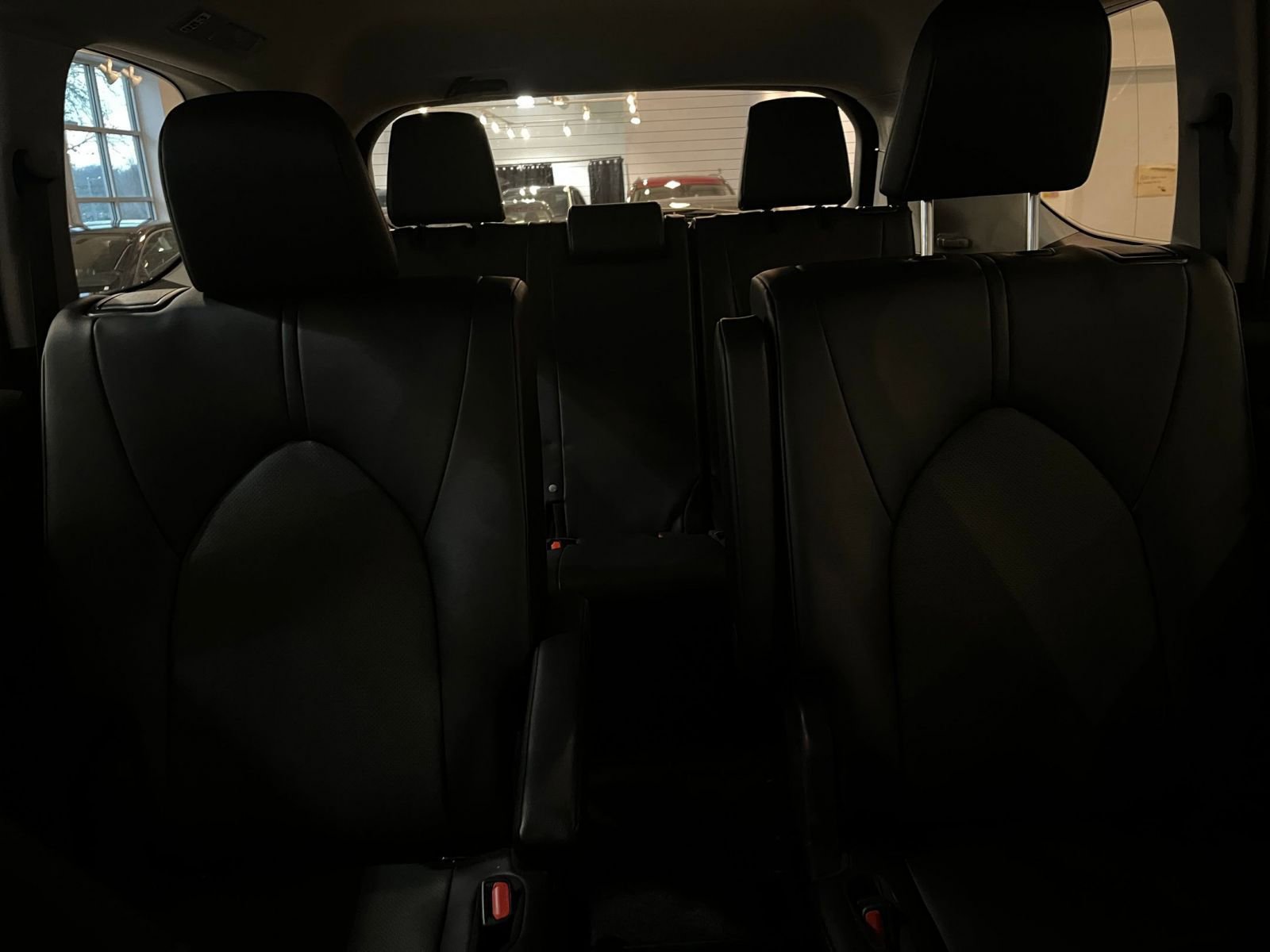 Used 2025 Toyota Grand Highlander FWD image 39