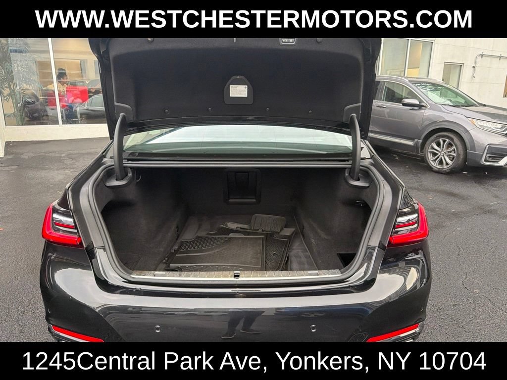 Used 2022 BMW 740i xDrive w/ Premium Package AWD/4WD image 29