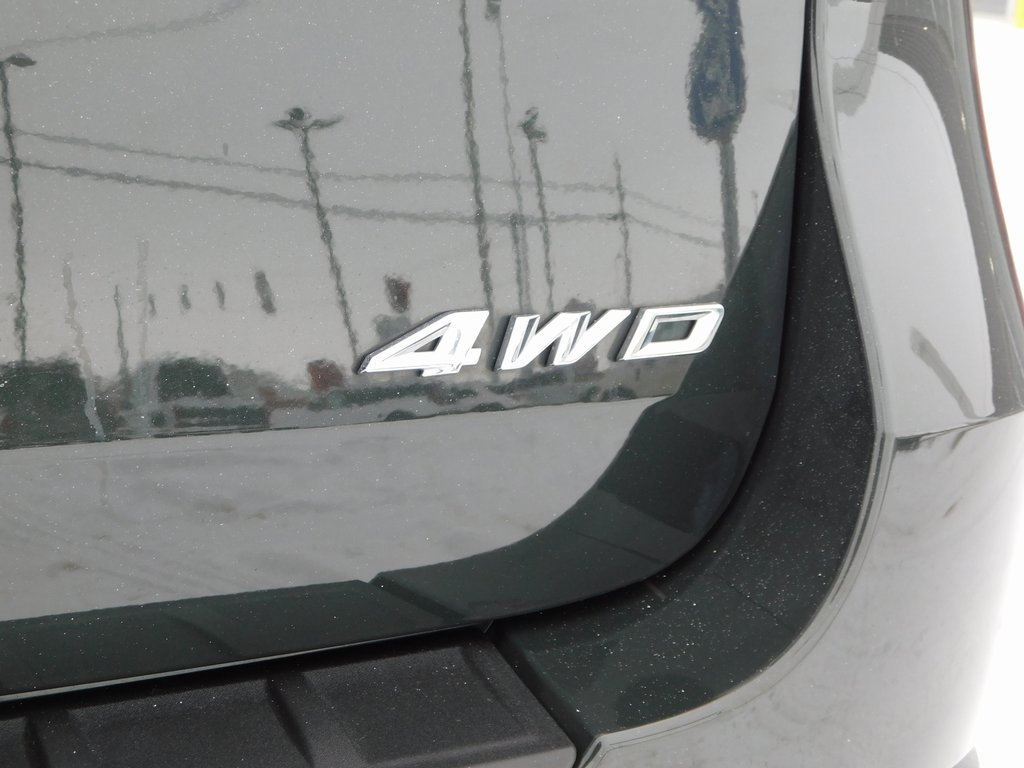 Used 2023 Ford Explorer XLT image 48