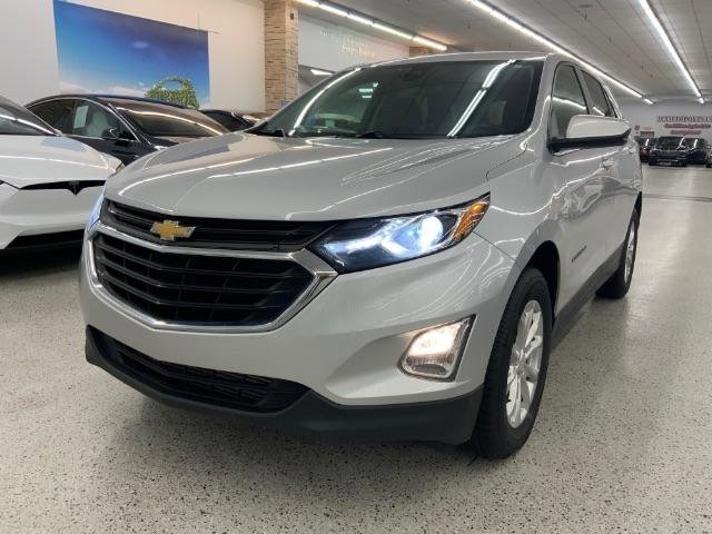 Used 2021 Chevrolet Equinox LT w/ Driver Convenience Package AWD/4WD image 2