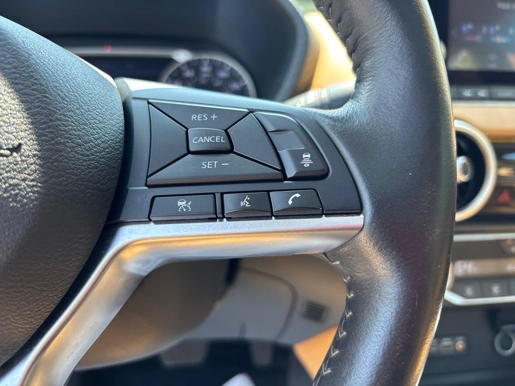 Used 2023 Nissan Sentra SV w/ SV Premium Package FWD image 24