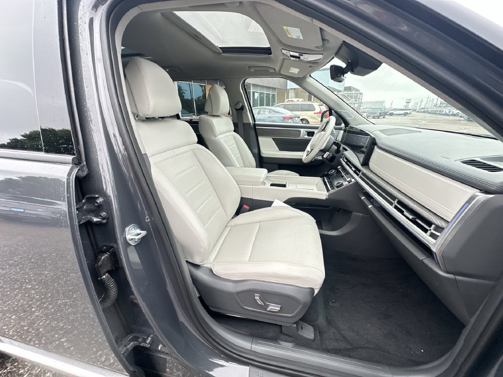 Used 2026 Hyundai Santa Fe Limited AWD/4WD image 29