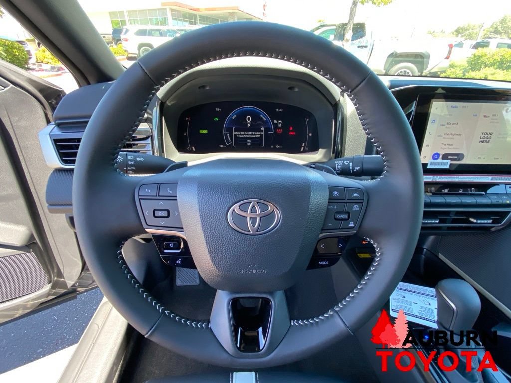New 2026 Toyota Camry SE FWD image 30
