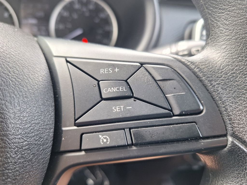 Used 2024 Nissan Kicks S image 14