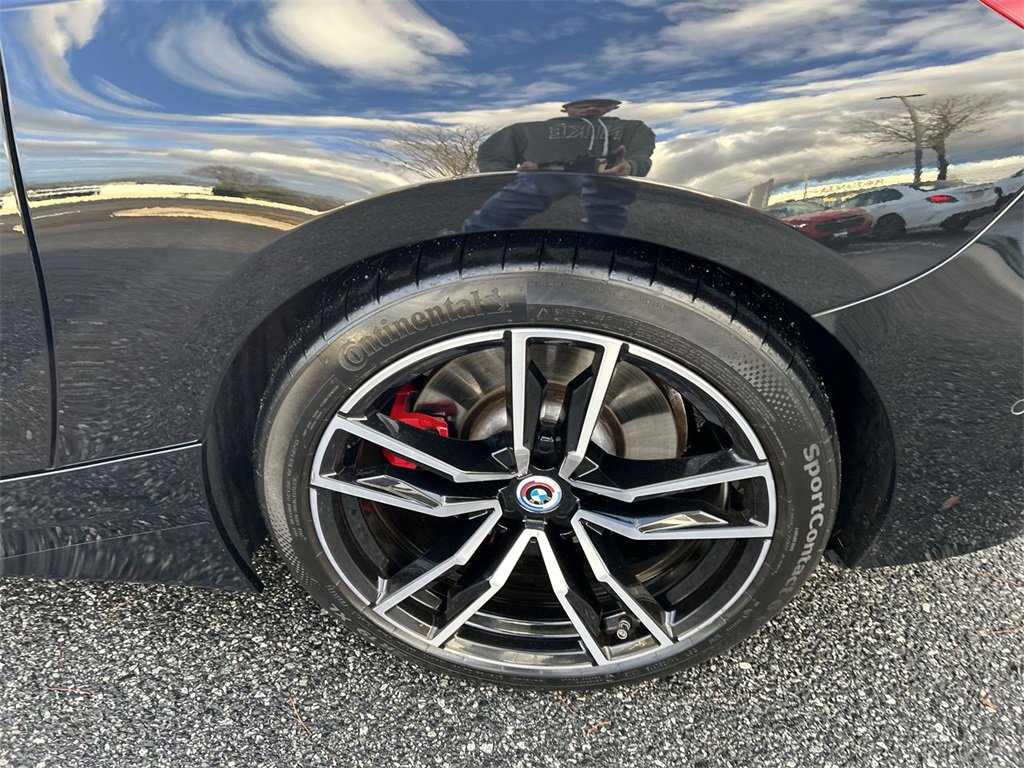 Used 2023 BMW Z4 M40i w/ Premium Package image 11