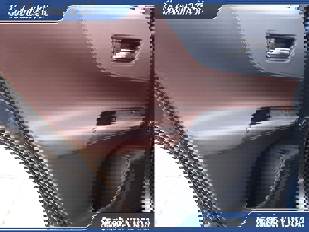 Used 2021 Toyota Venza XLE w/ Softex Package image 18