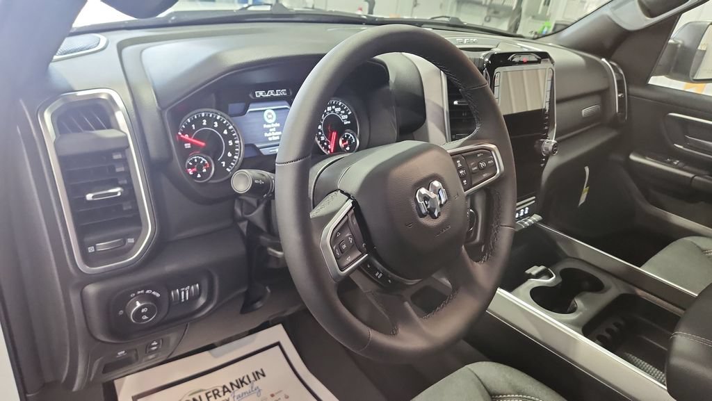 New 2026 RAM 1500 Big Horn AWD/4WD image 22