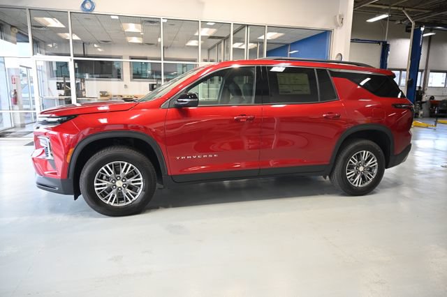 New 2026 Chevrolet Traverse LT w/ LPO, Floor Liner Package FWD image 7
