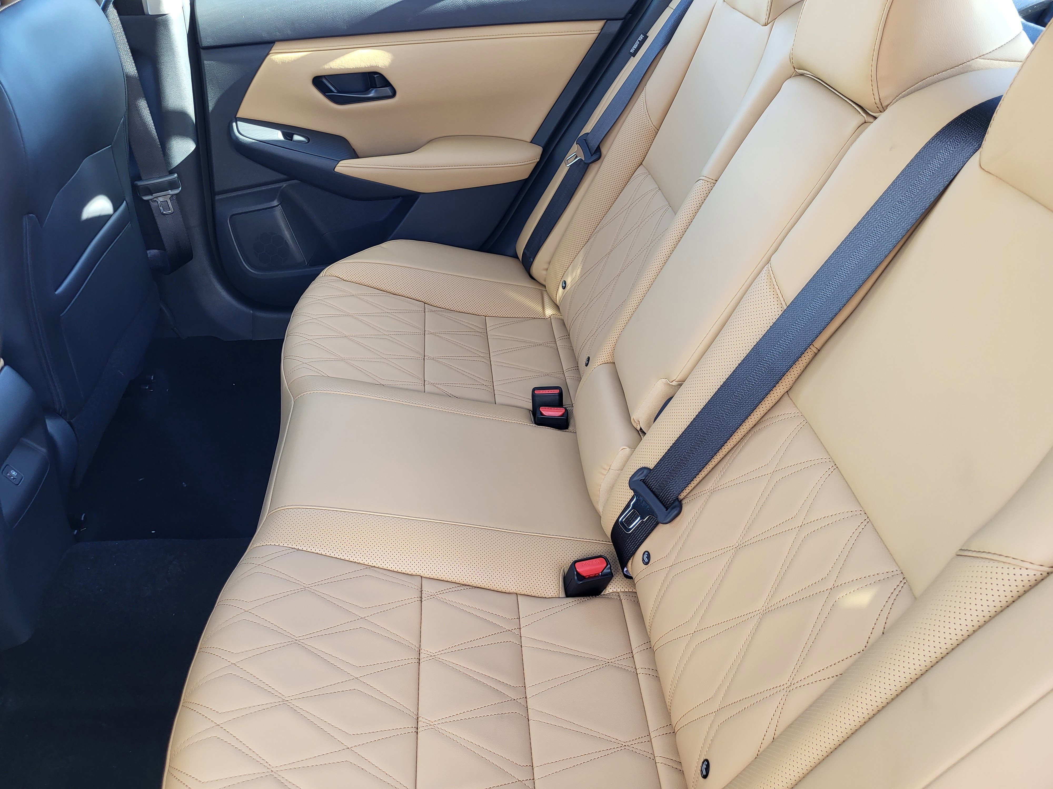 New 2025 Nissan Sentra SV w/ SV Premium Package image 11